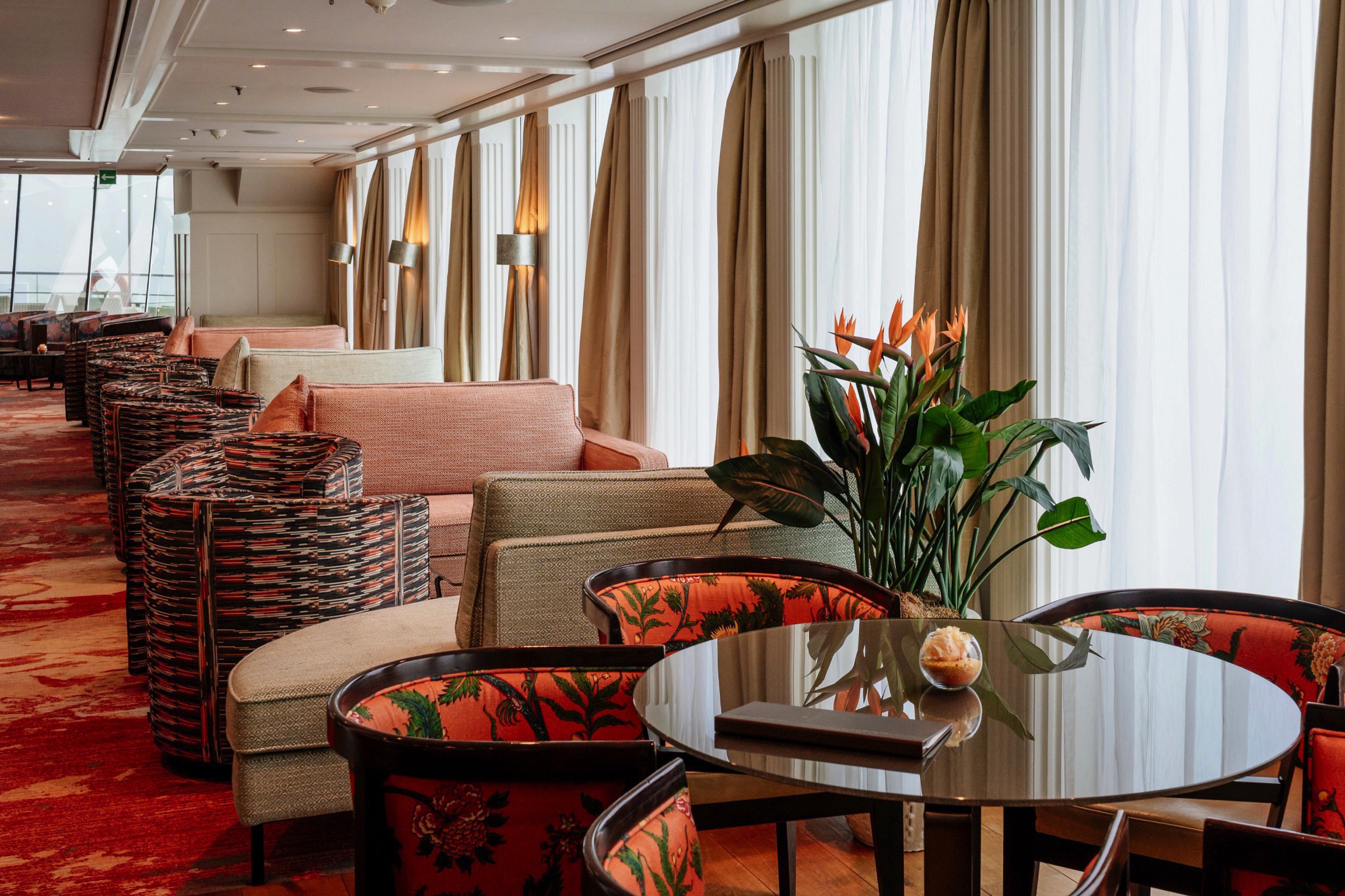 AmaCello - Main Lounge & Bar